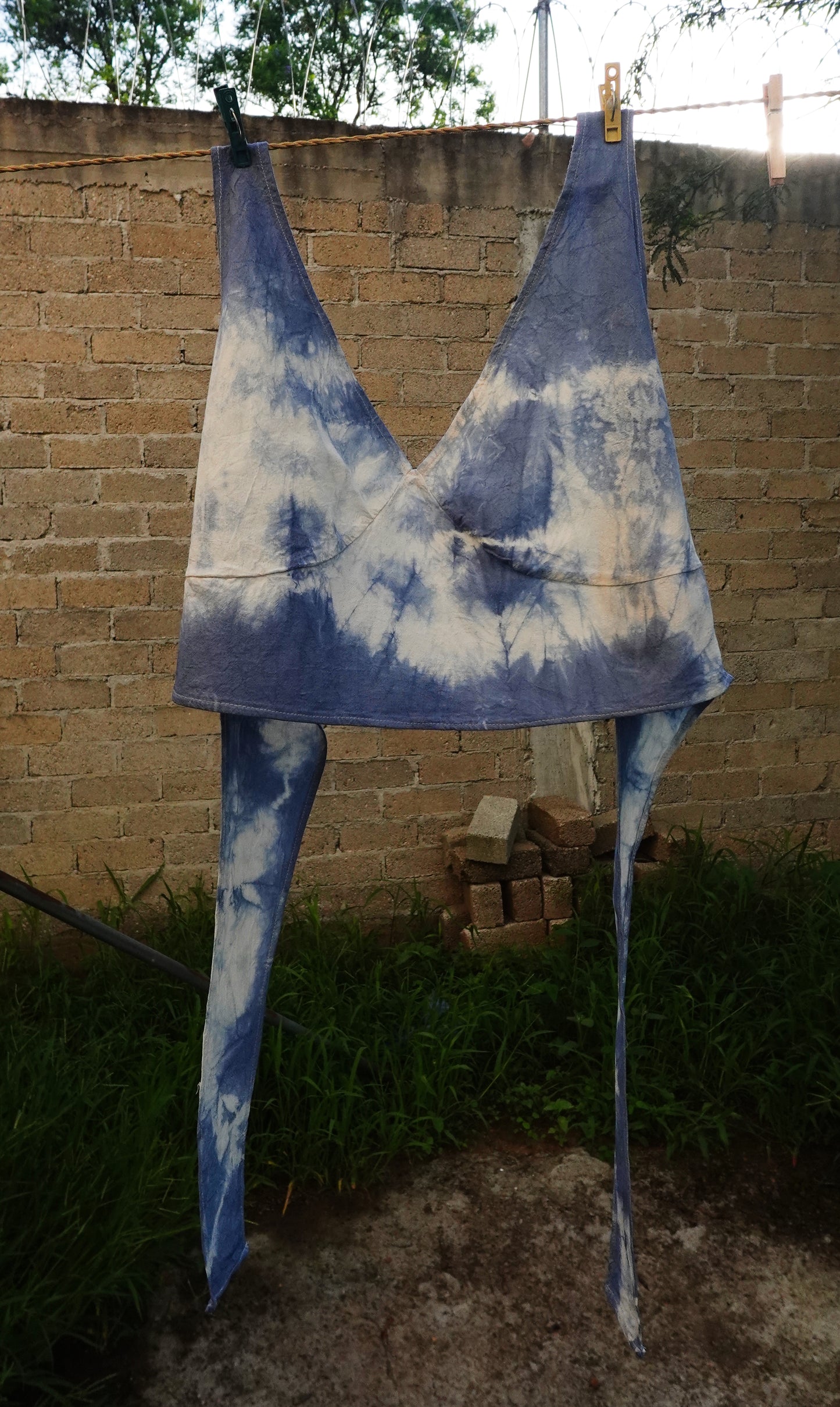 Manta halter tops