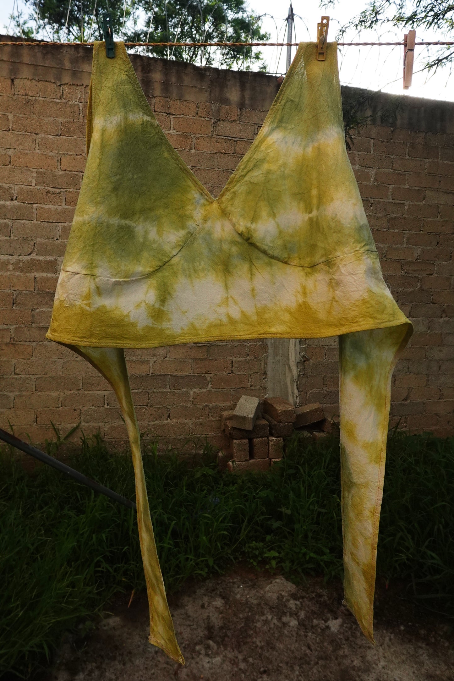 Manta halter tops
