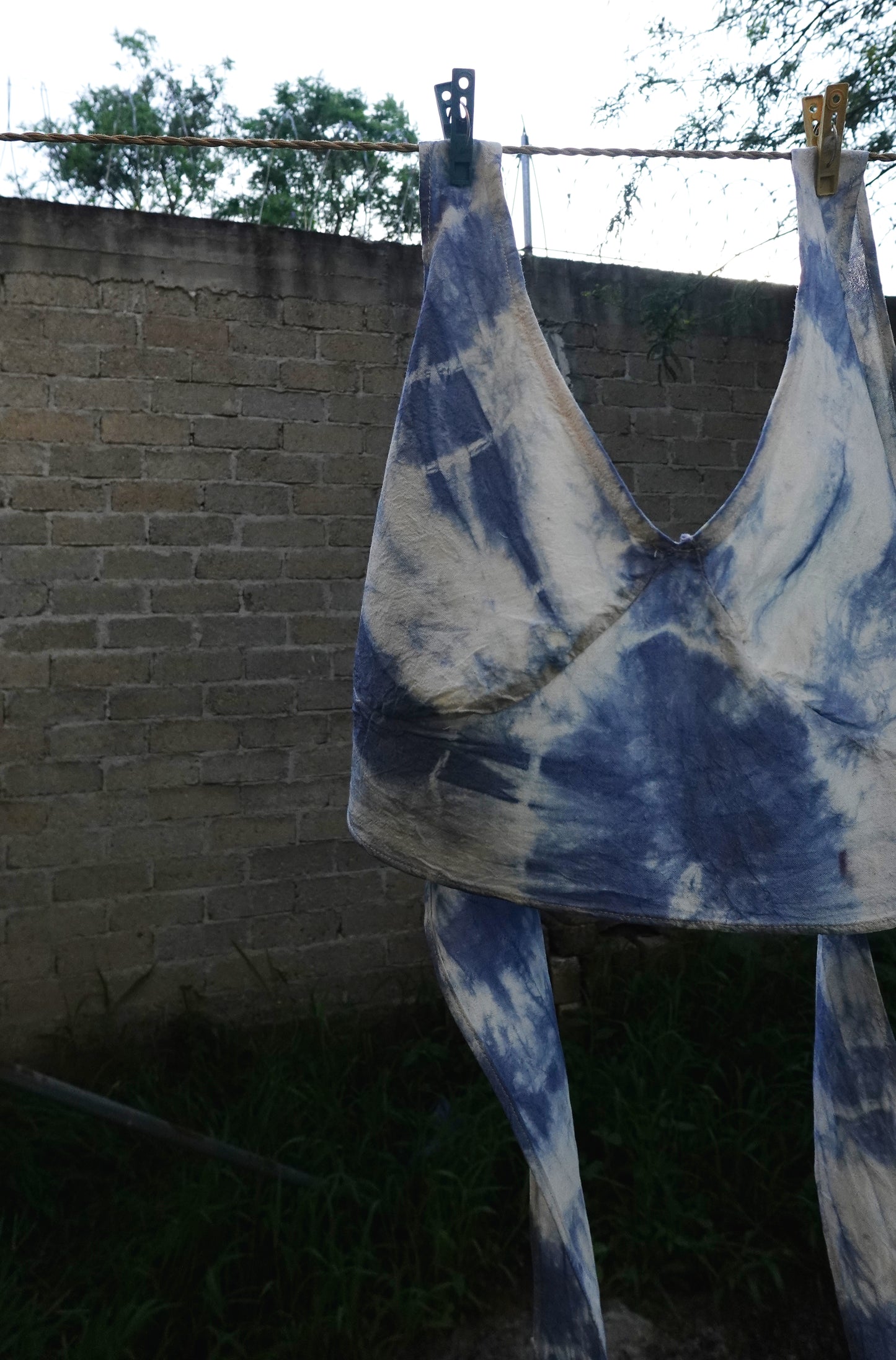 Manta halter tops